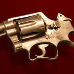 Rewolwer znaleziony w Halifaxie